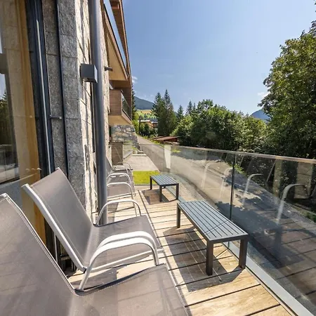 Prázdninový dům Schmittenblick 3 *