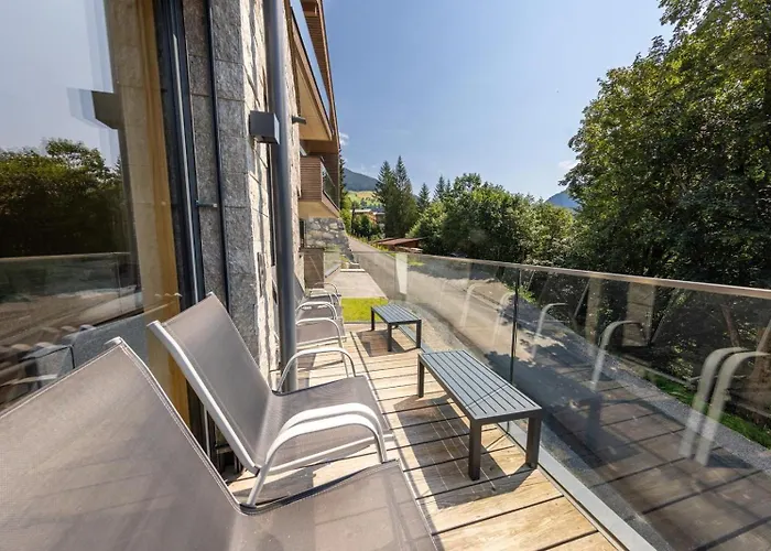 Vakantiehuis Schmittenblick 3 *